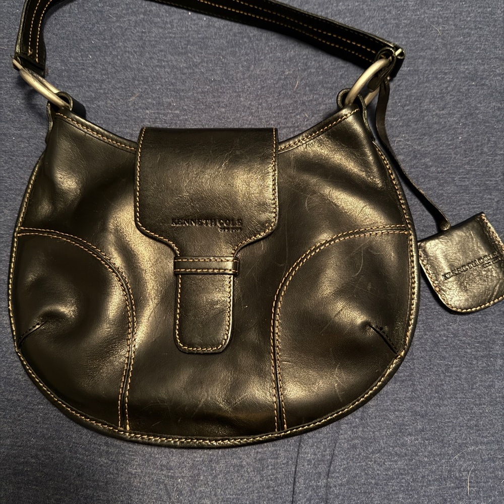 Kenneth Cole Black Leather Hobo Shoulder Bag